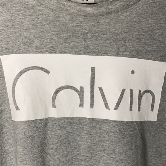 Calvin Klein crop tee - Picture 2 of 3